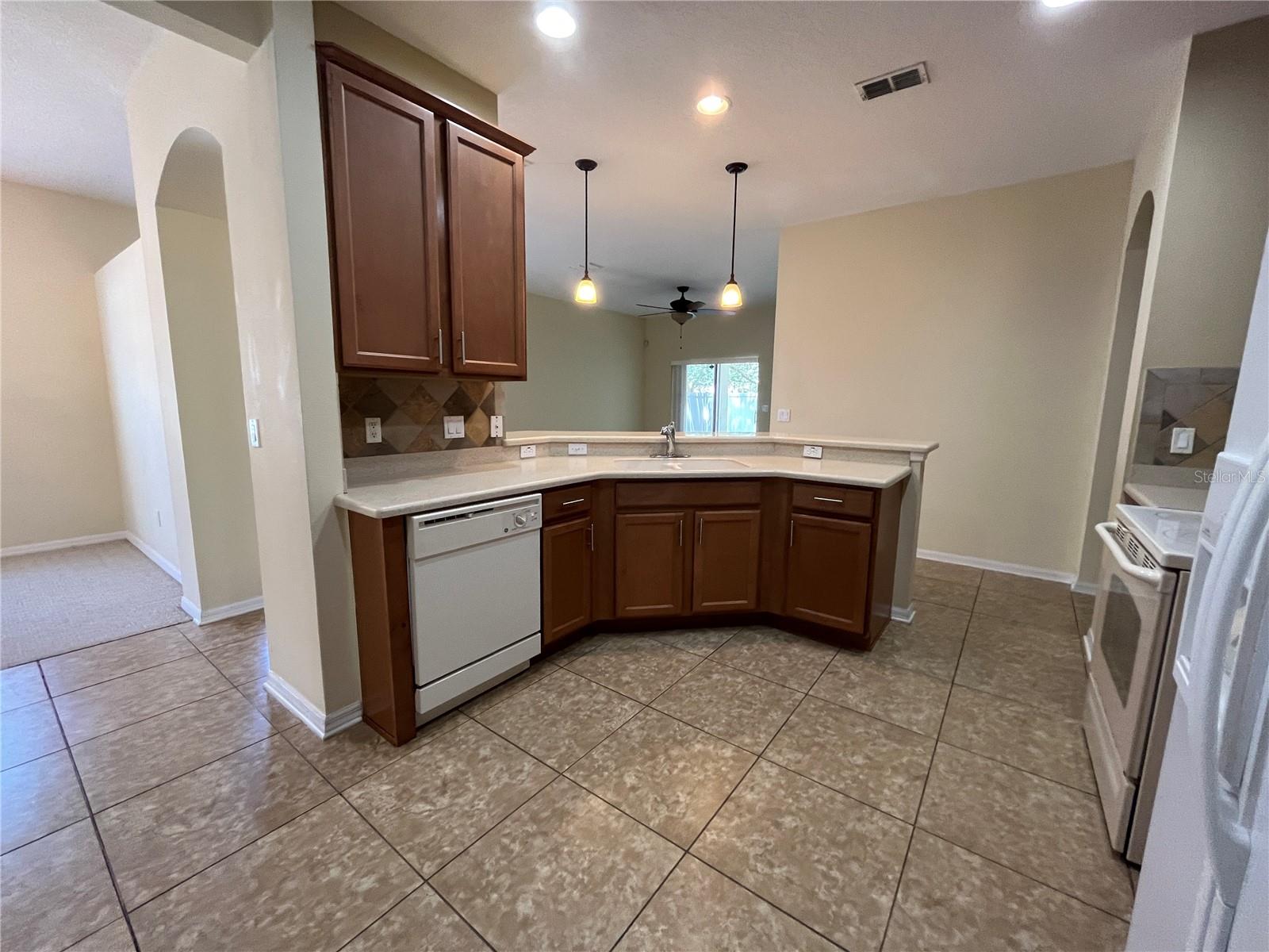 Image 5 of 18 For 5771 Prentiss Way