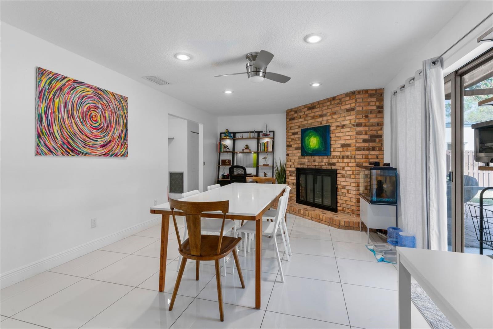 Image 24 of 61 For 6339 Coopers Green Court