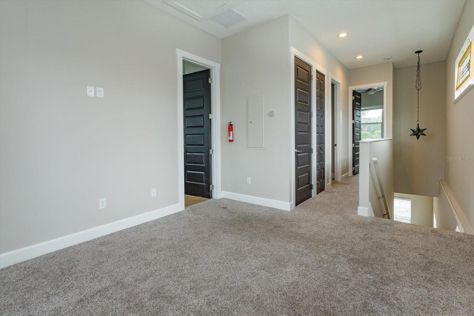 Image 13 of 20 For 1875 Staunton Avenue