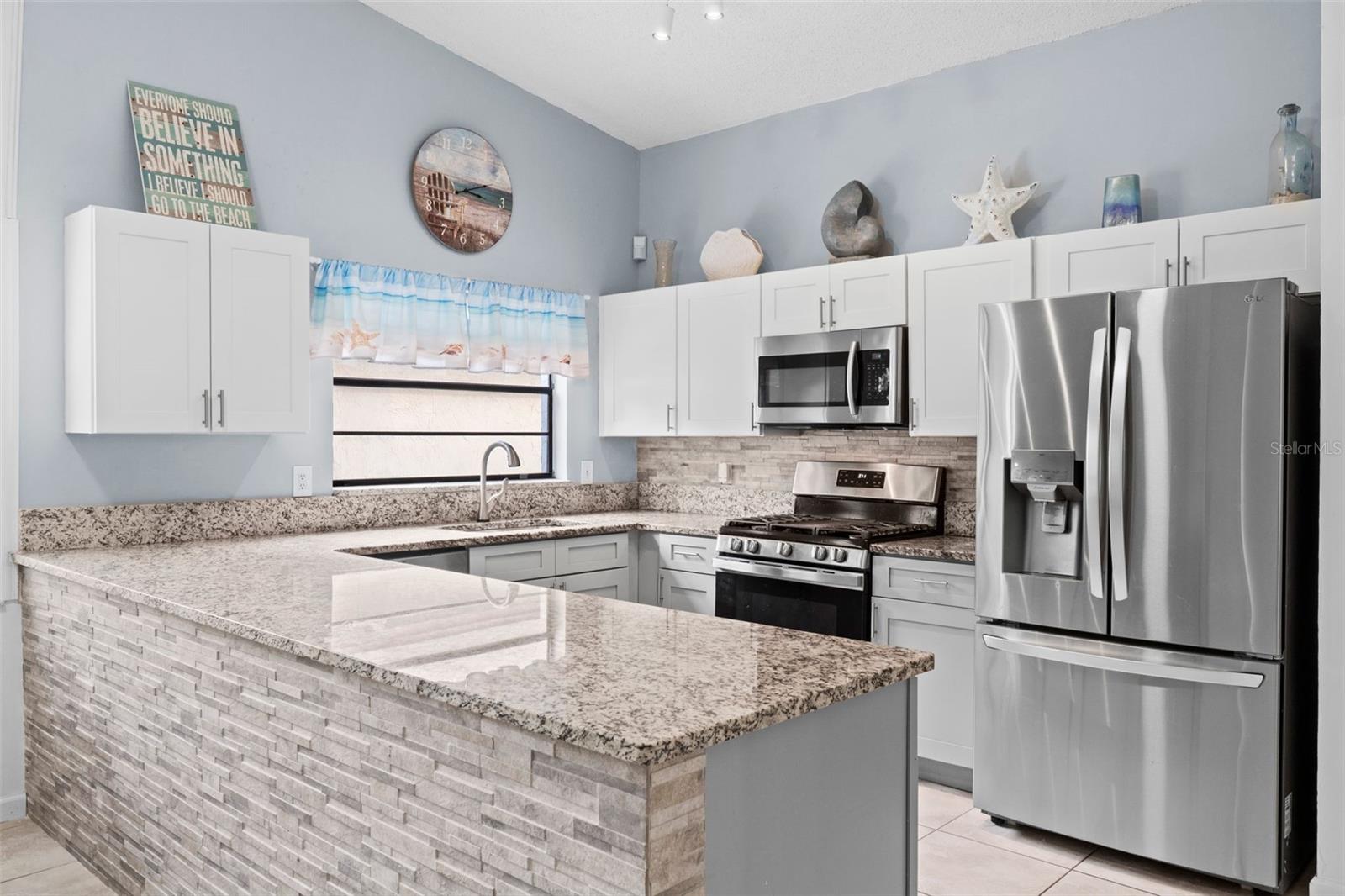 Image 12 of 39 For 1243 Bridlebrook Drive