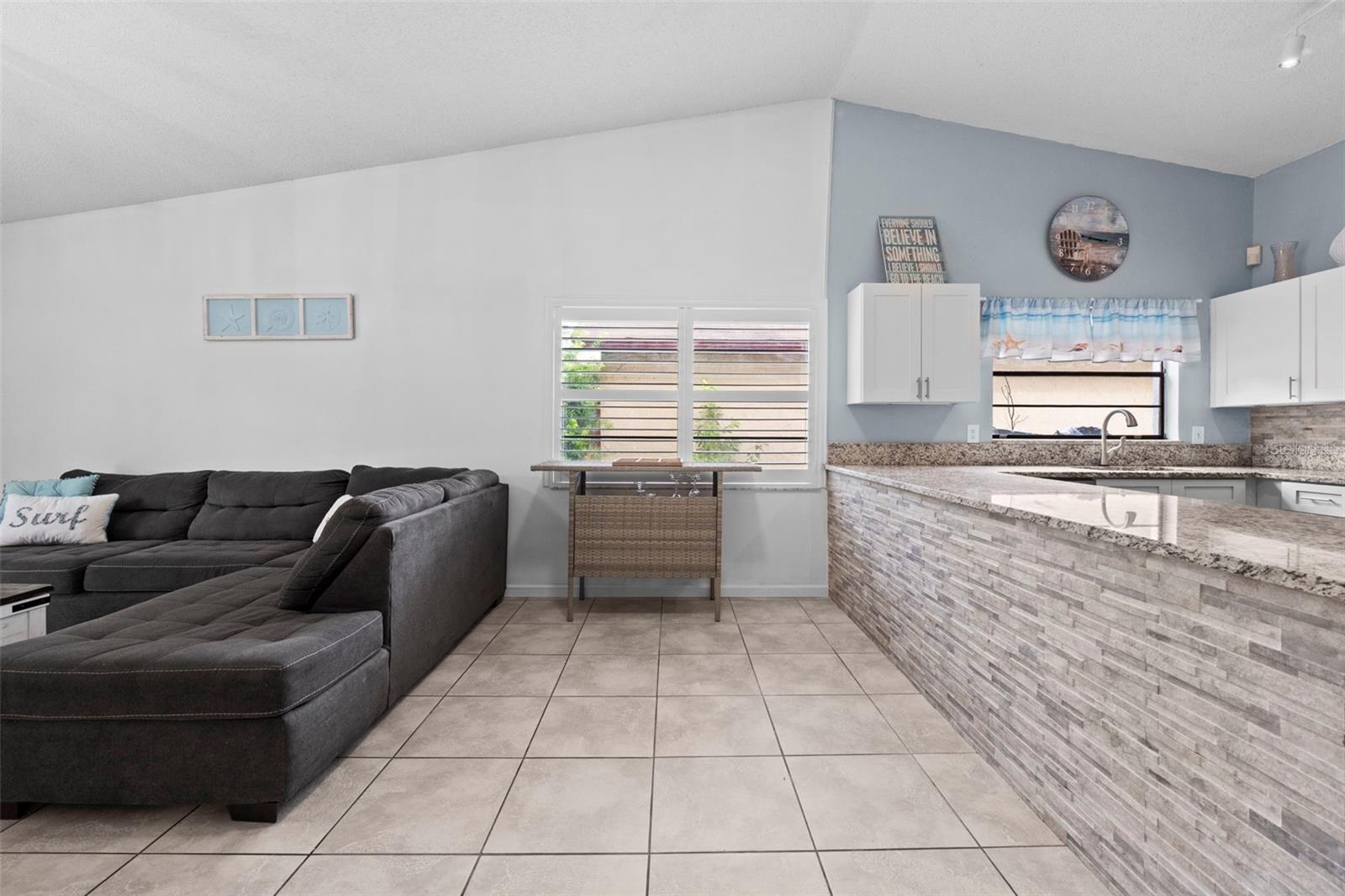 Image 17 of 39 For 1243 Bridlebrook Drive
