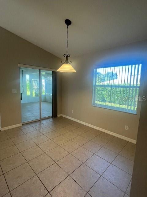 Image 7 of 23 For 8592 60th Court