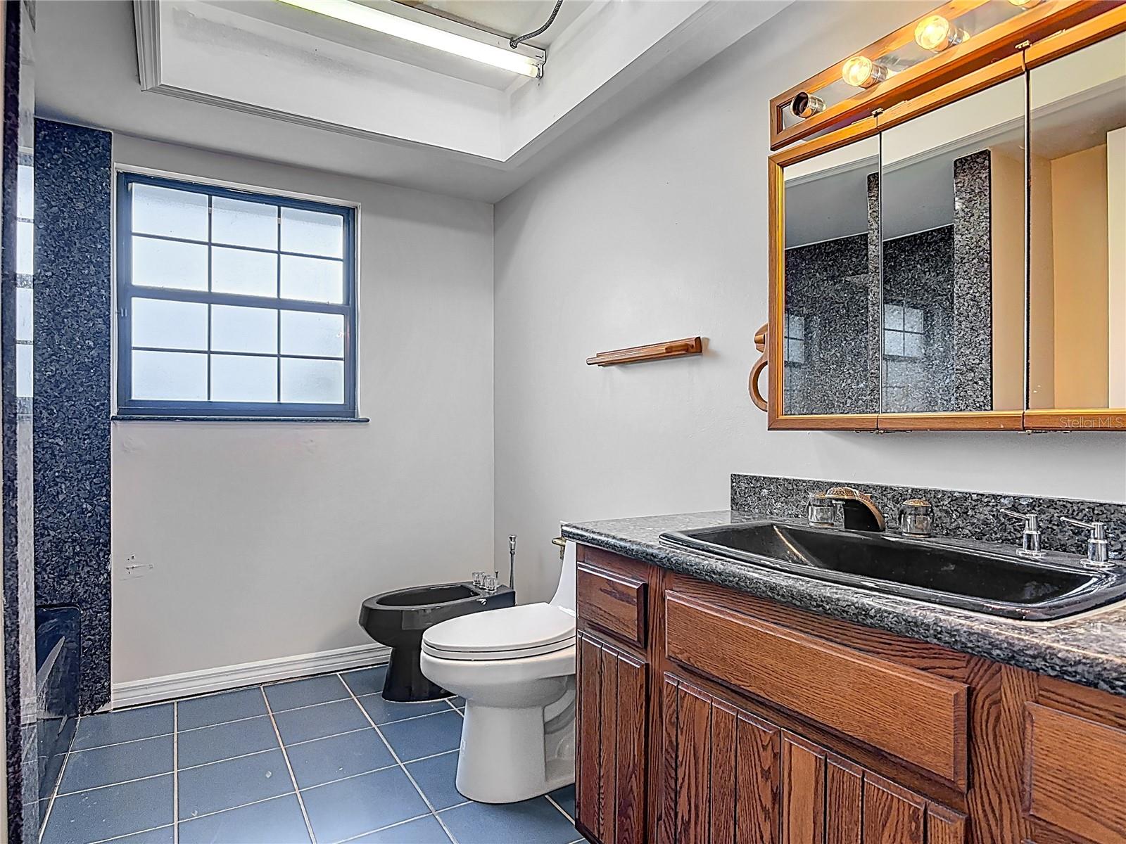 Image 18 of 33 For 318 Mitnik Drive