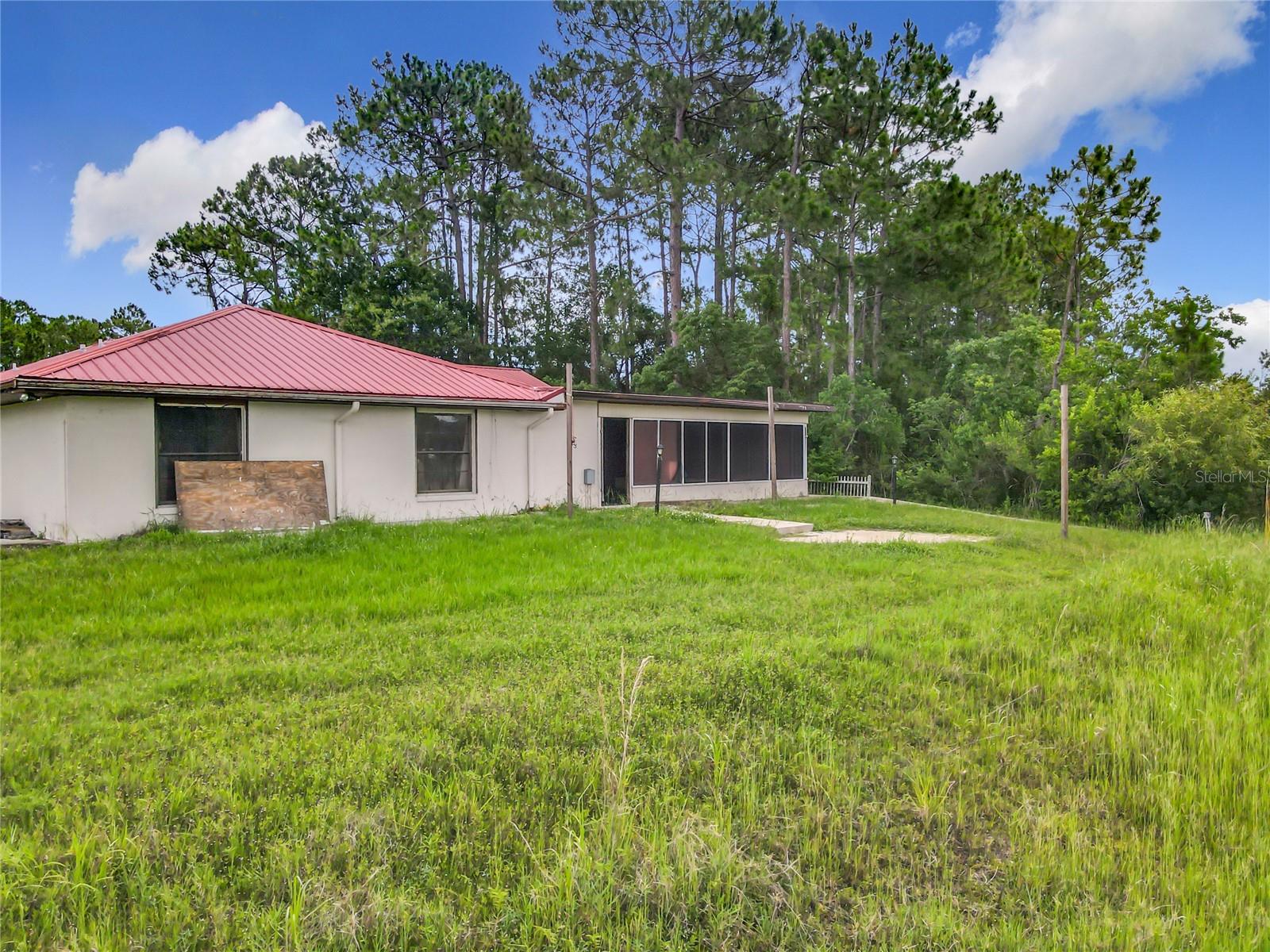 Image 26 of 33 For 318 Mitnik Drive