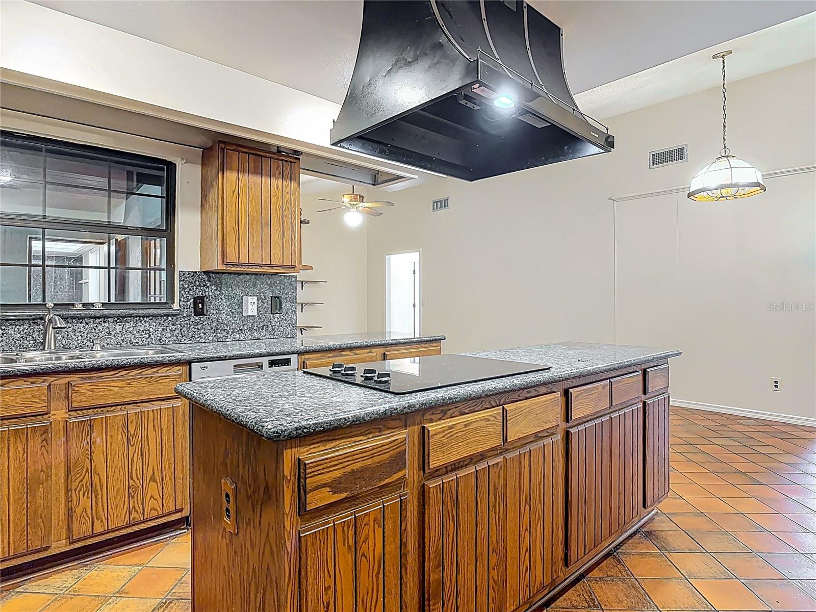 Image 3 of 33 For 318 Mitnik Drive