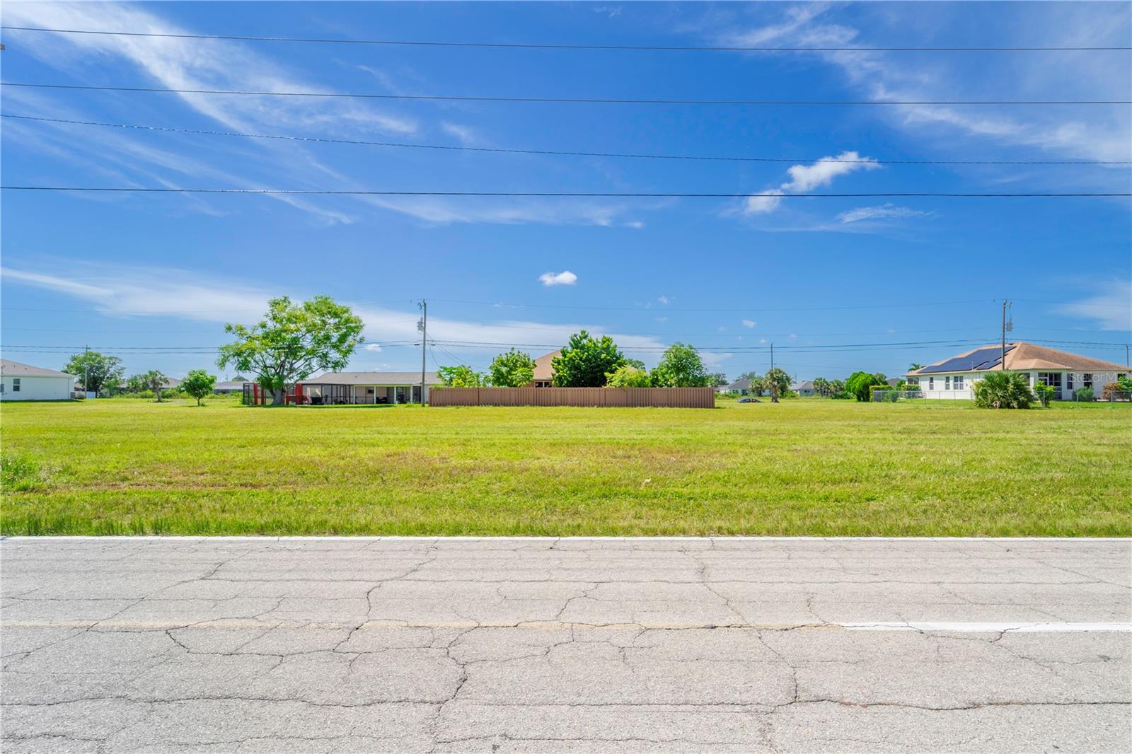 Image 2 of 11 For 1808 Kismet Parkway E