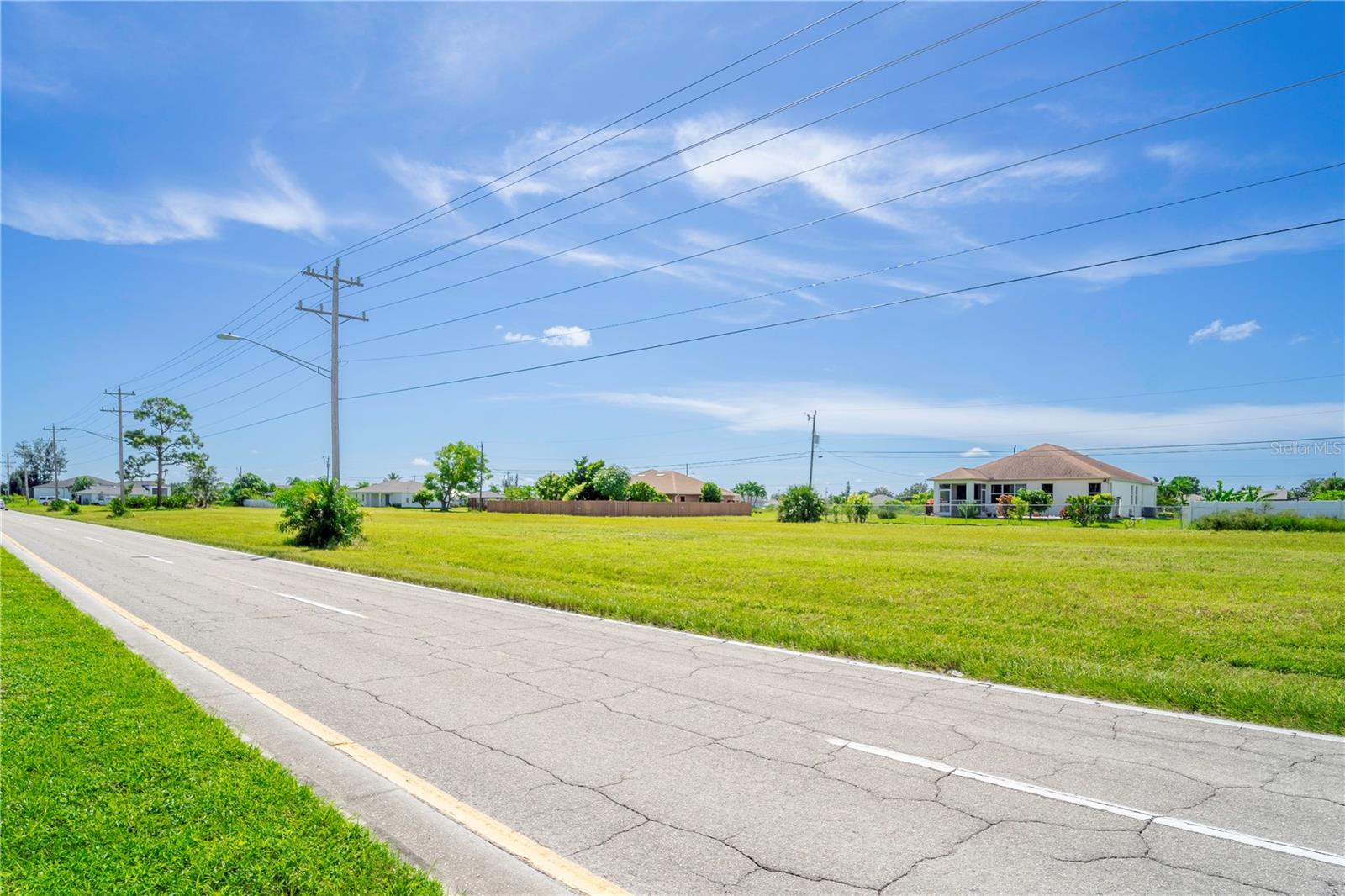 Image 5 of 11 For 1808 Kismet Parkway E