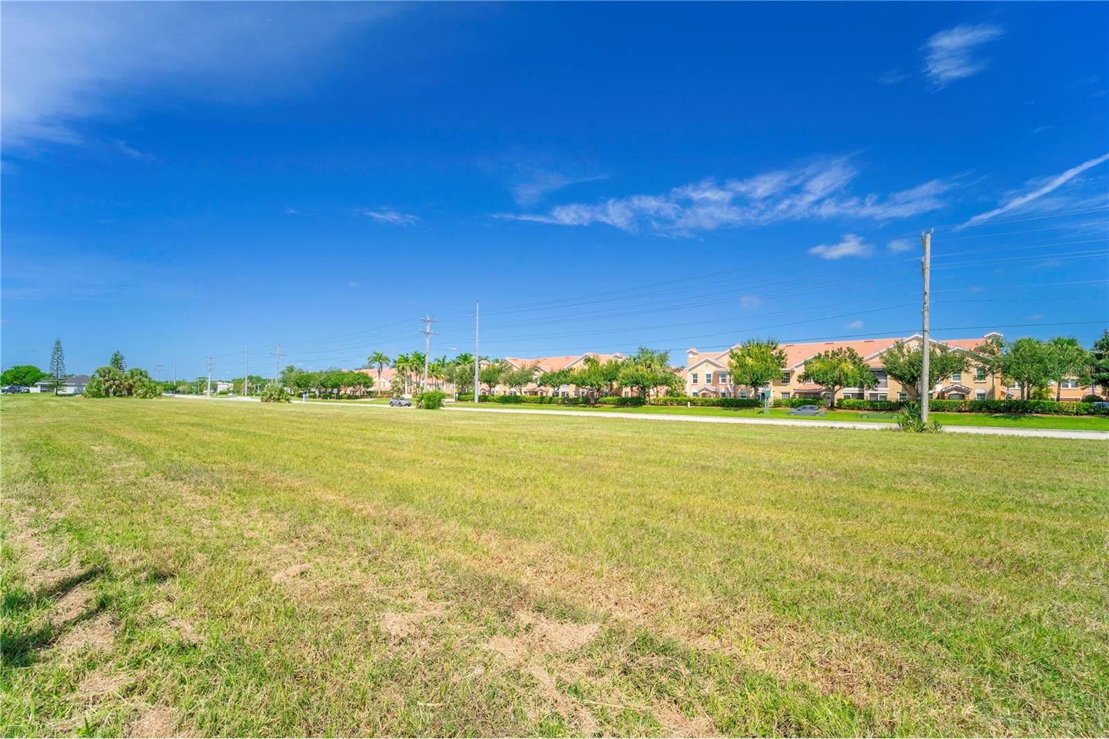 Image 6 of 11 For 1808 Kismet Parkway E