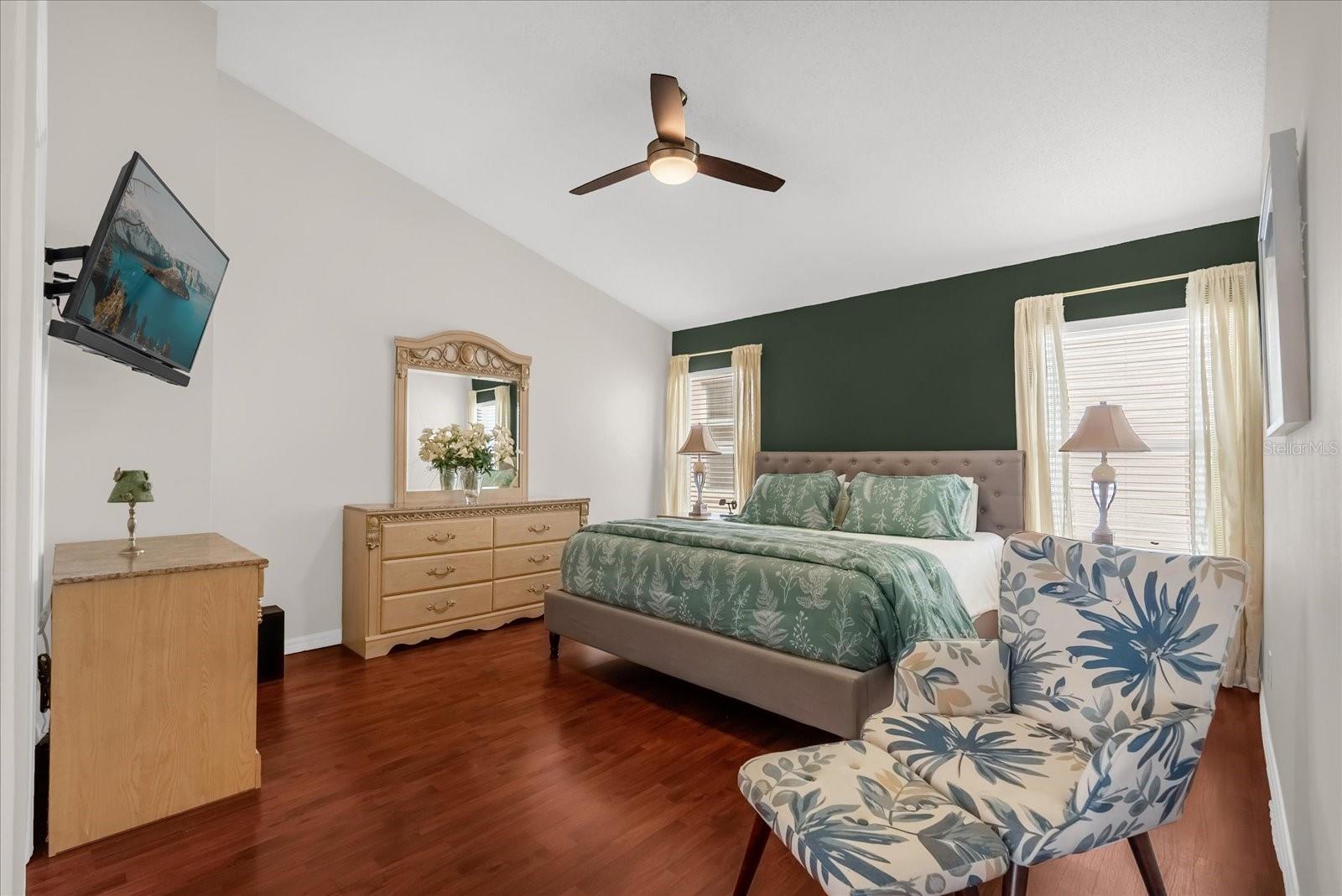 Image 13 of 32 For 12376 Arlington Park Lane