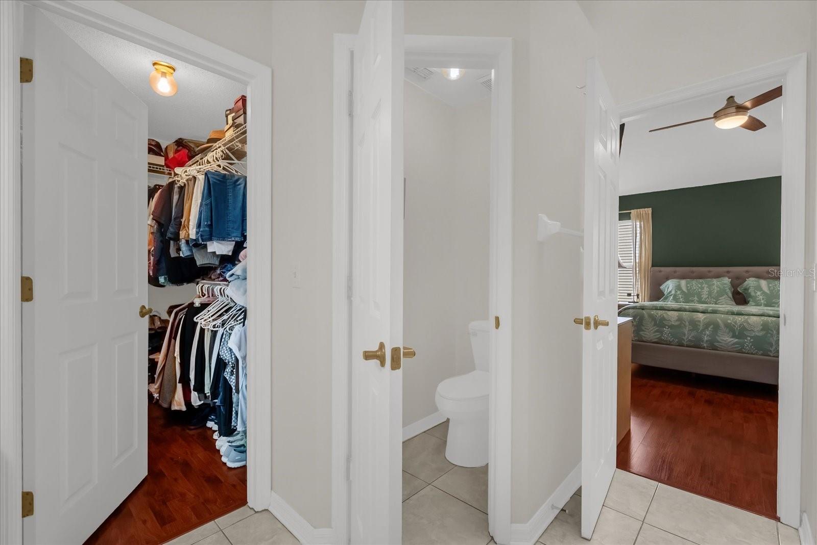 Image 16 of 32 For 12376 Arlington Park Lane