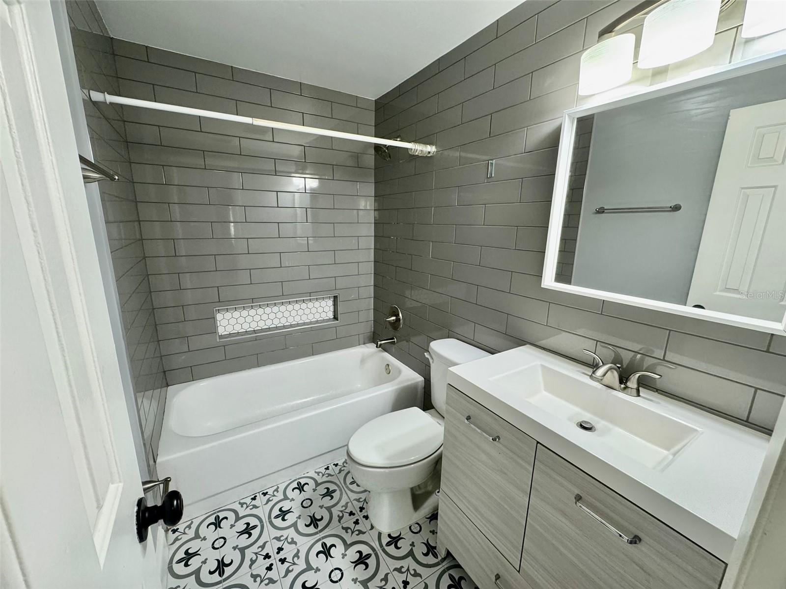 Image 11 of 28 For 9852 Flynt Circle