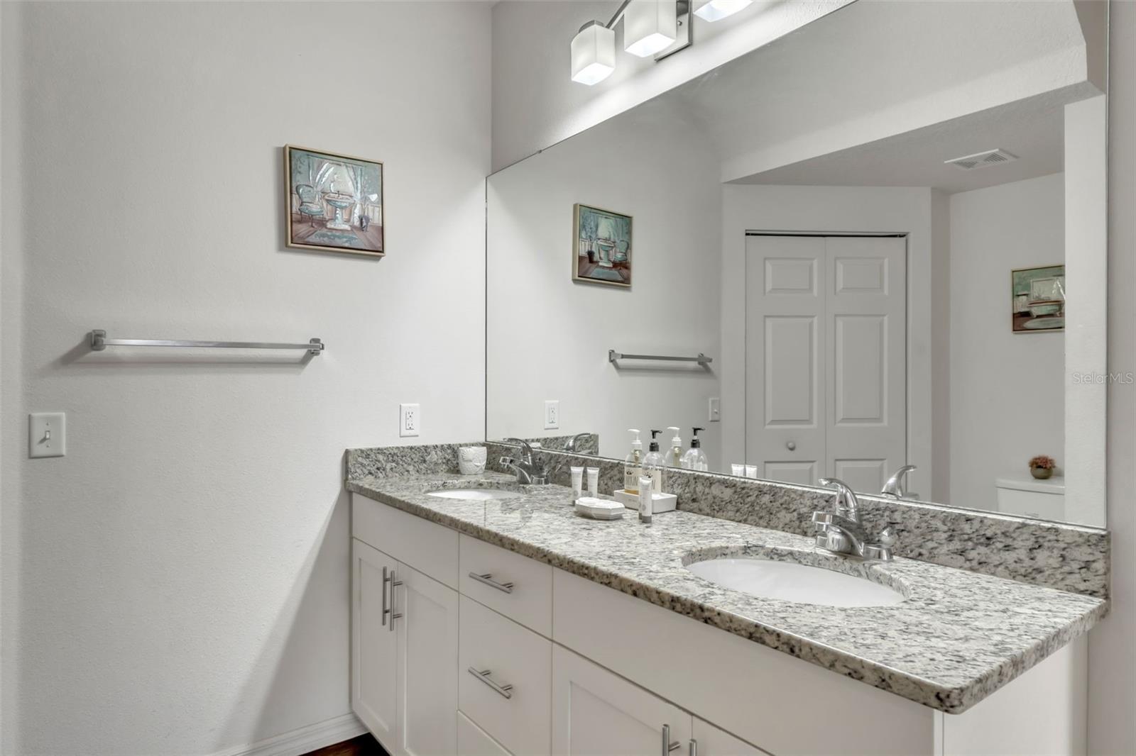 Image 18 of 22 For 3205 Gold Lane