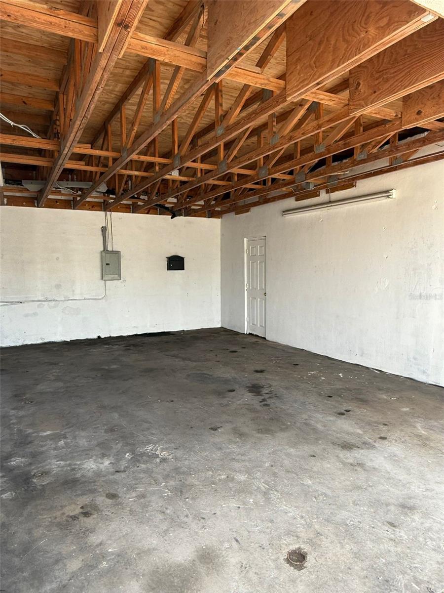 Image 5 of 28 For 2313 59 Avenue