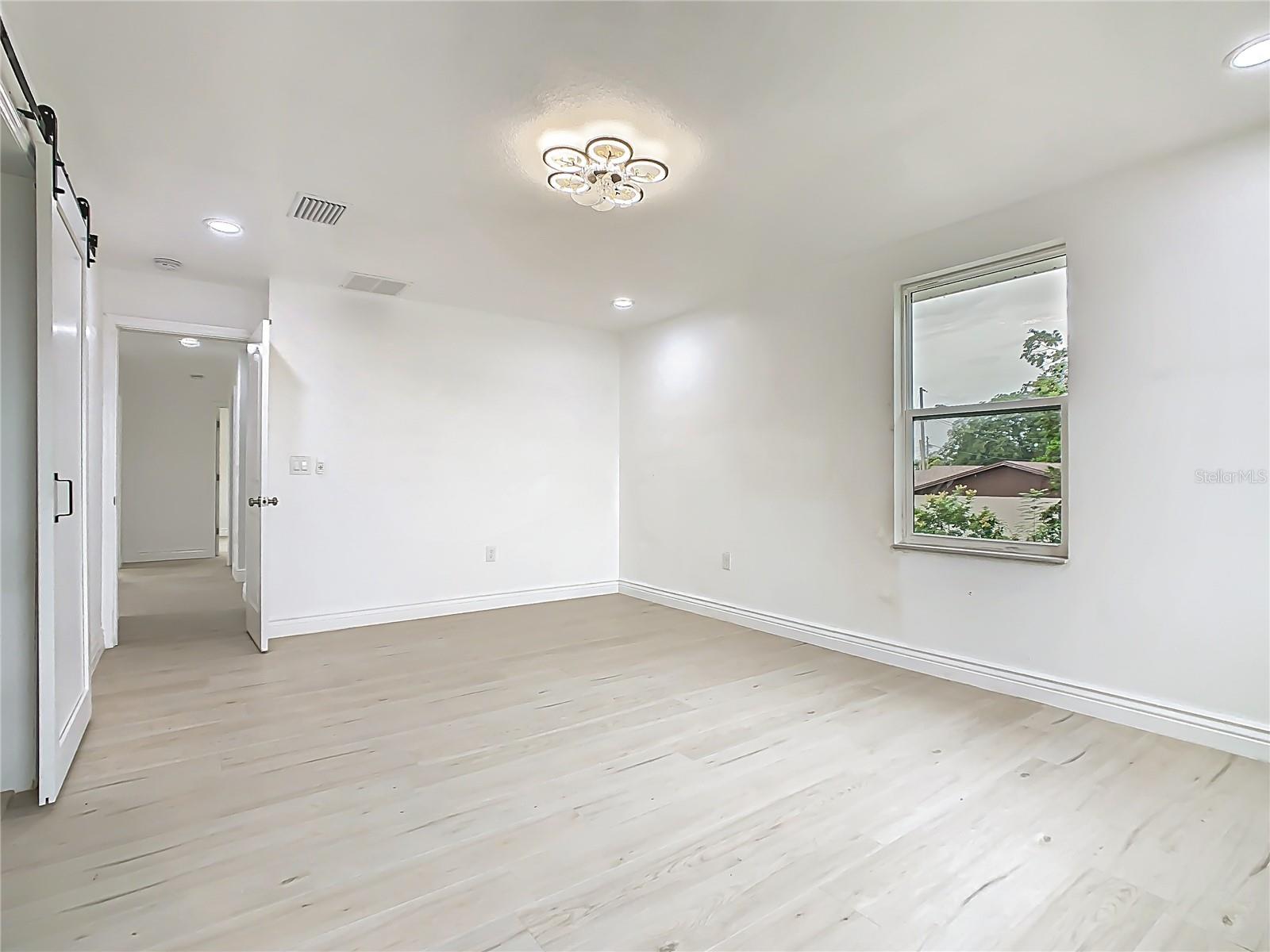 Image 16 of 35 For 1132 Avenue K