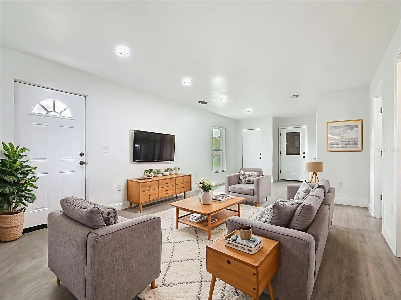 Image 3 of 35 For 1132 Avenue K