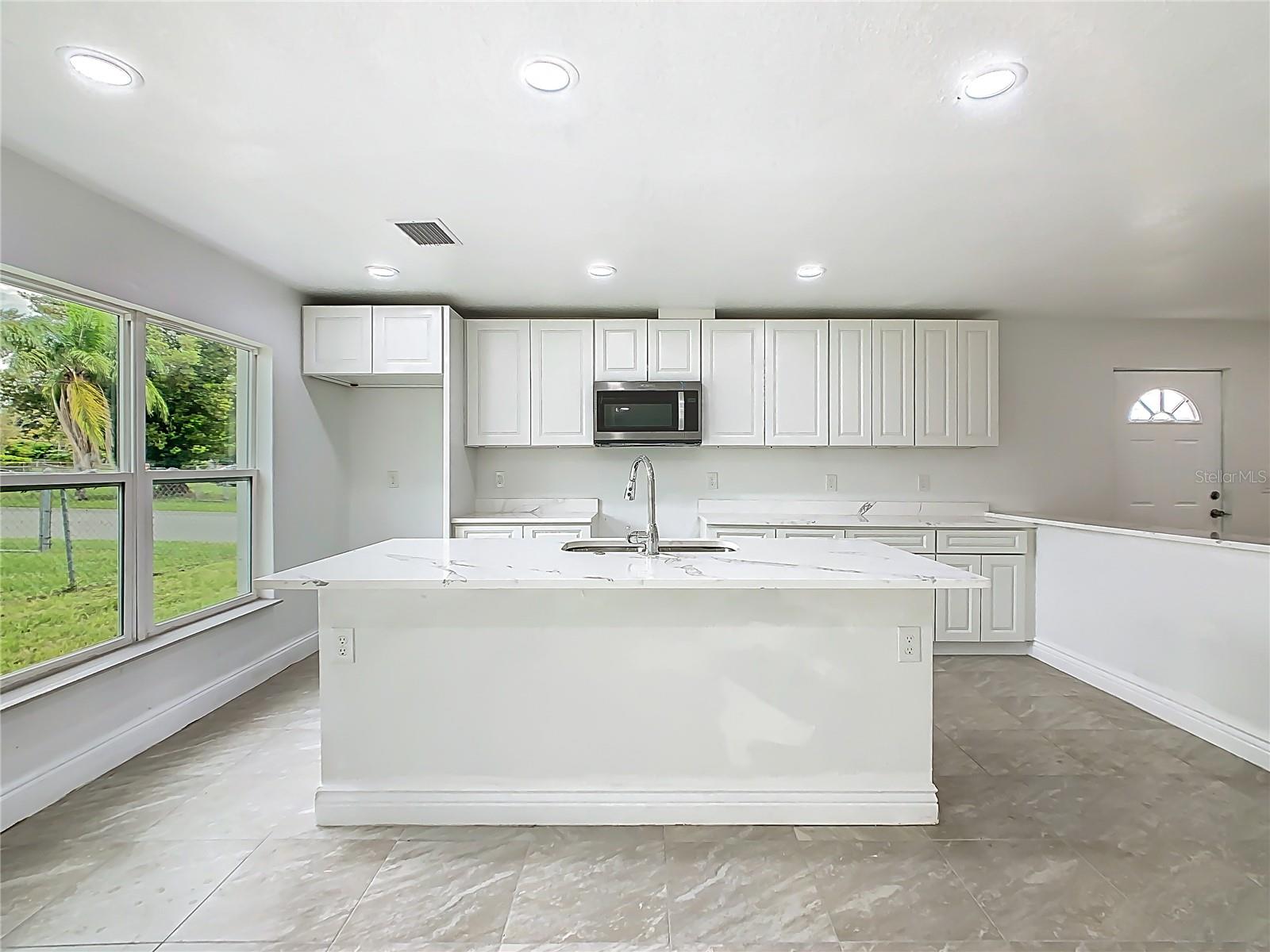 Image 9 of 35 For 1132 Avenue K