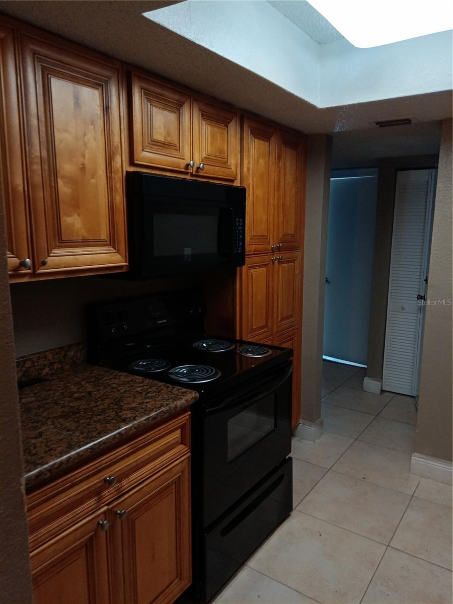Image 3 of 10 For 4747 Texas Avenue 4747b