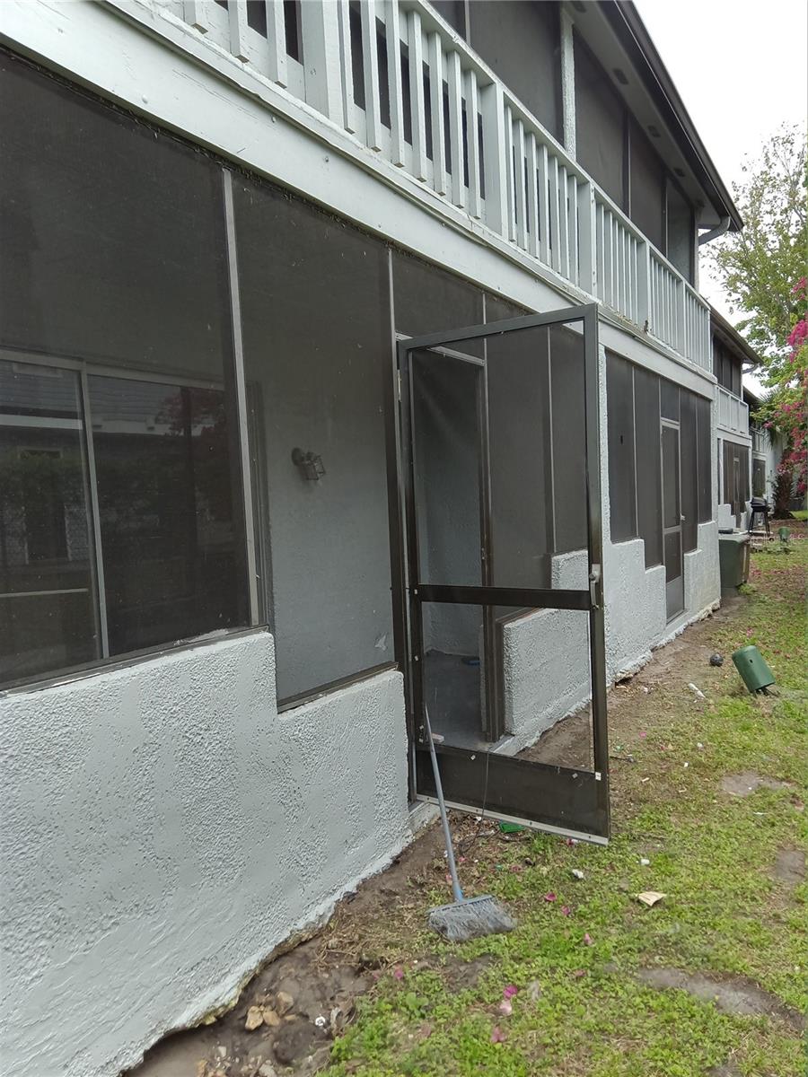 Image 9 of 10 For 4747 Texas Avenue 4747b