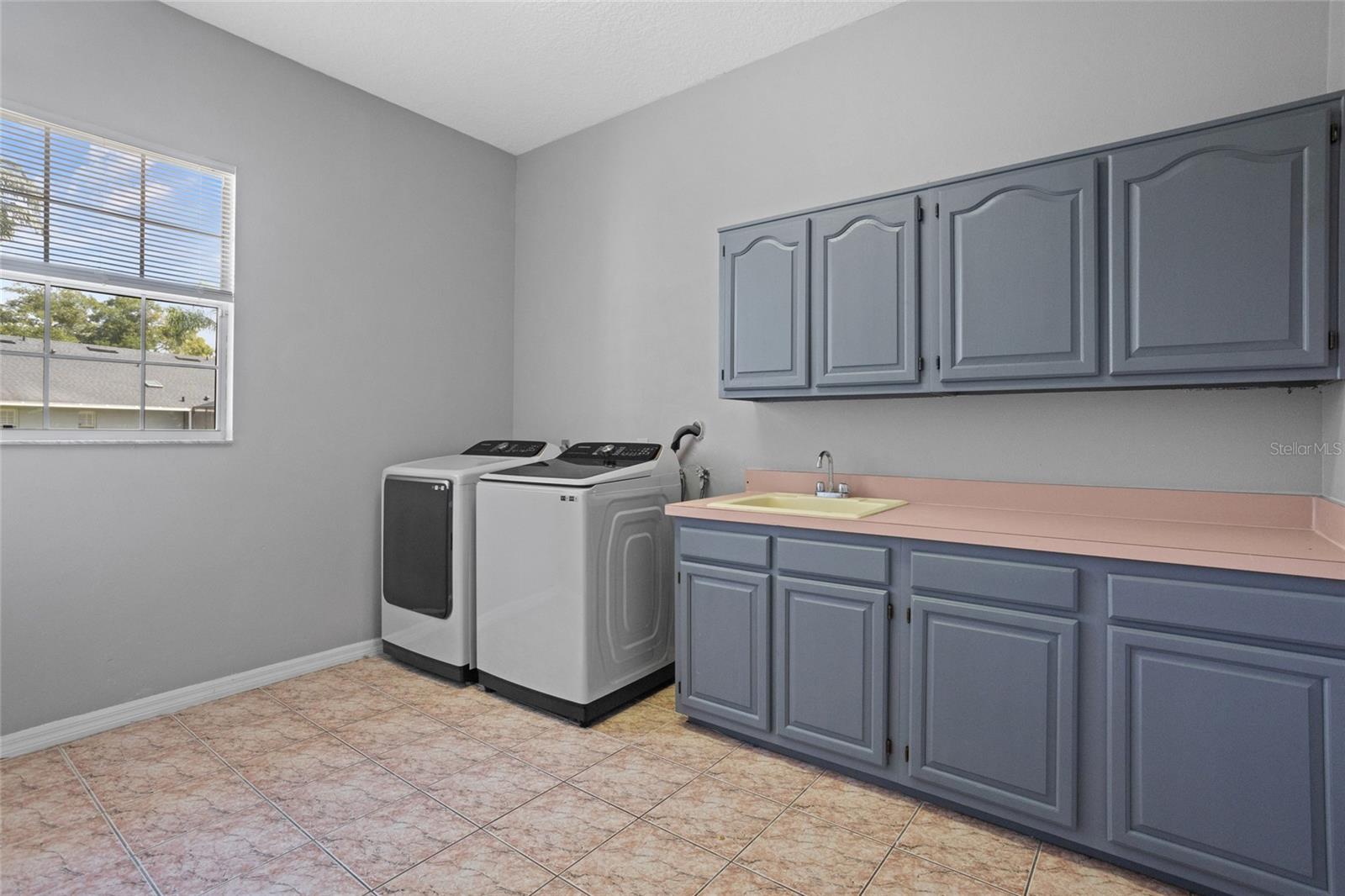 Image 42 of 60 For 2949 Zaharias Drive