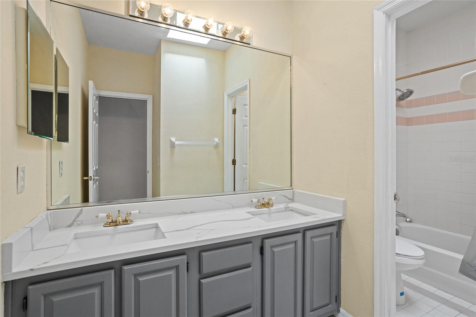 Image 43 of 60 For 2949 Zaharias Drive