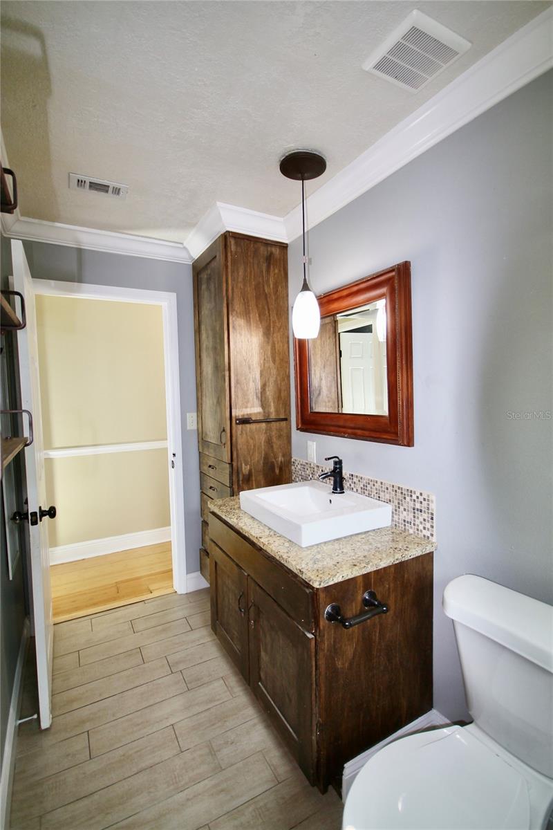 Image 16 of 27 For 4720 Gifford Boulevard