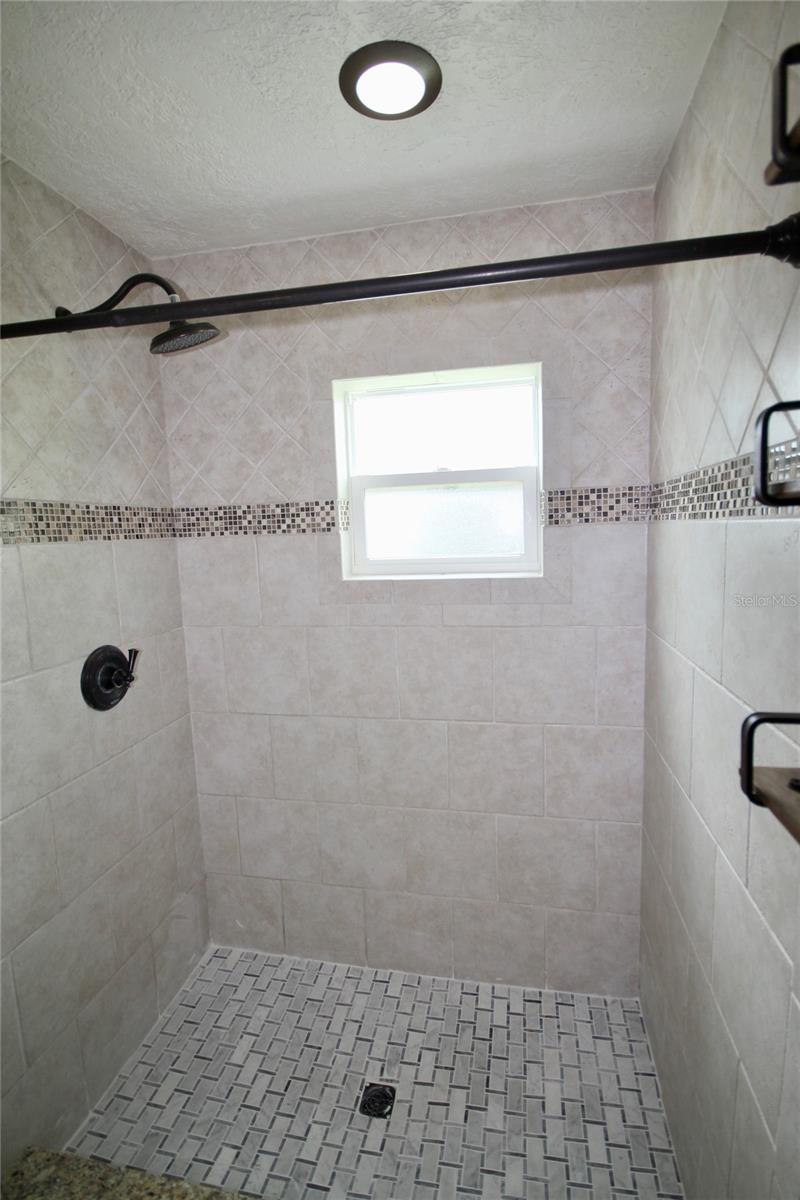 Image 17 of 27 For 4720 Gifford Boulevard