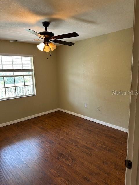 Image 8 of 10 For 13827 Fairway Island Drive 1234