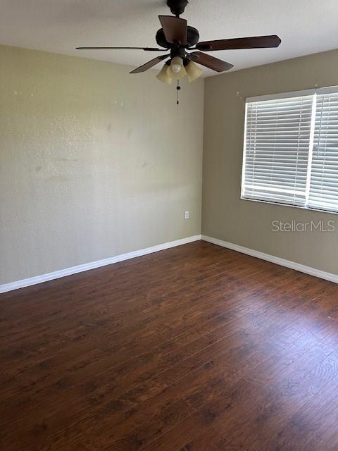 Image 9 of 10 For 13827 Fairway Island Drive 1234