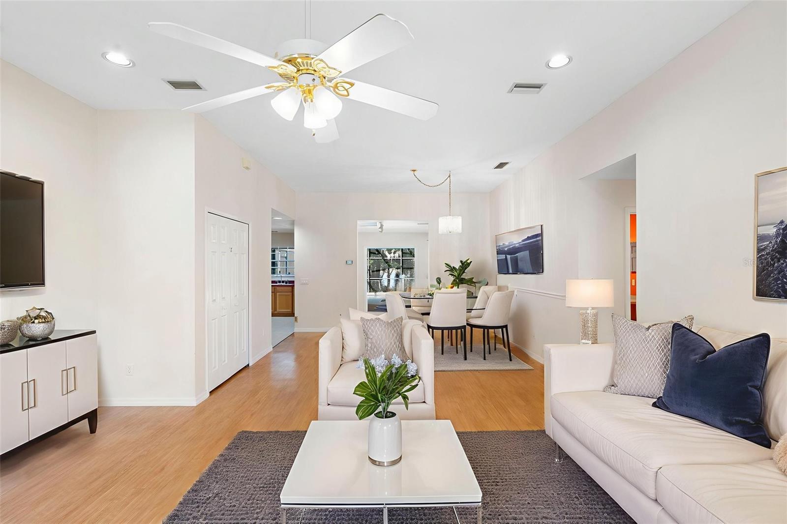 Image 15 of 30 For 1460 Lake Markham Road