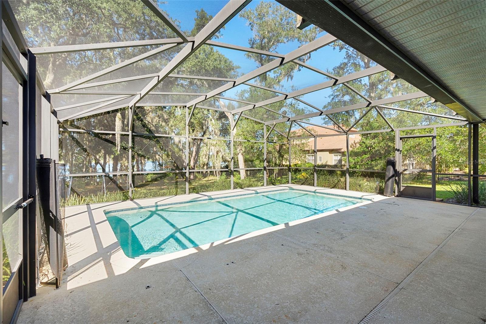 Image 28 of 30 For 1460 Lake Markham Road