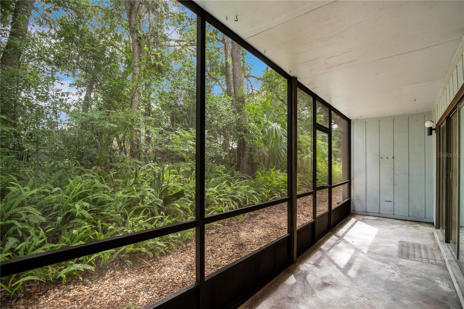 Image 14 of 15 For 10 Sheoah Boulevard 5