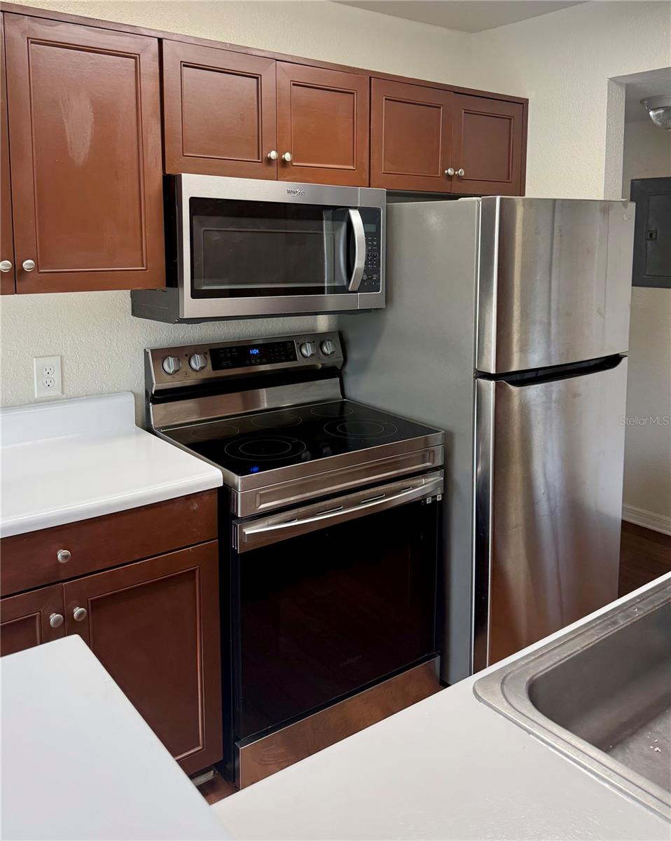 Image 11 of 23 For 1021 Hiawassee Road 3933