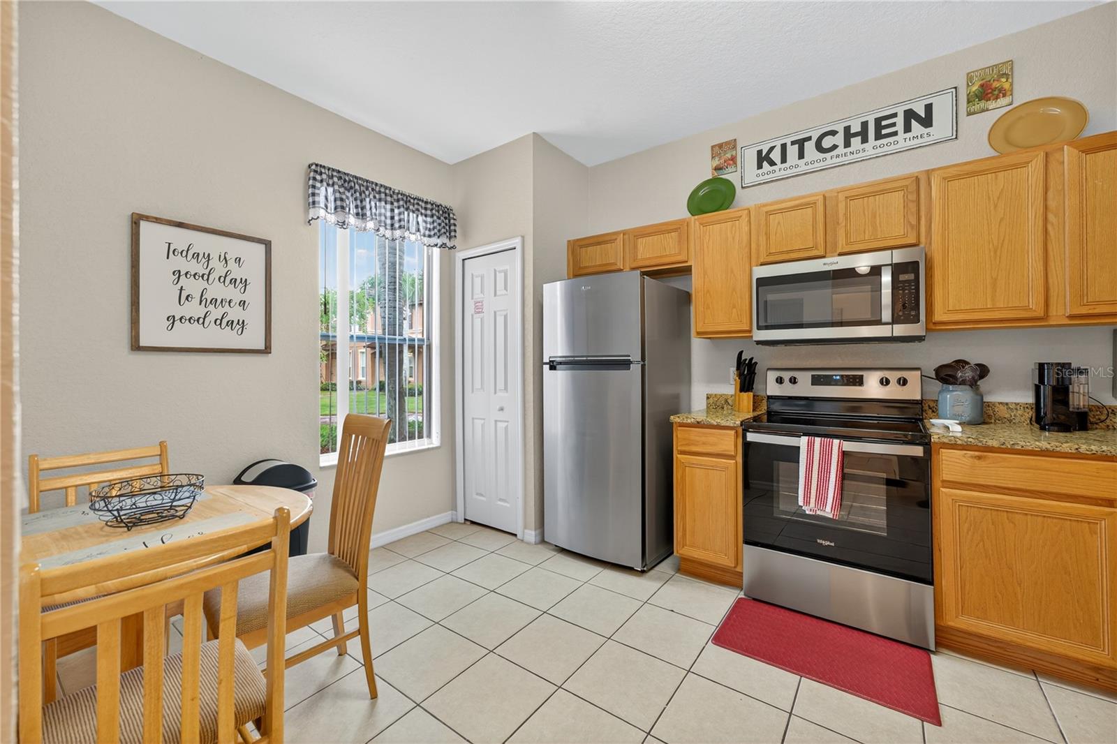 Image 7 of 36 For 2336 Calabria Avenue