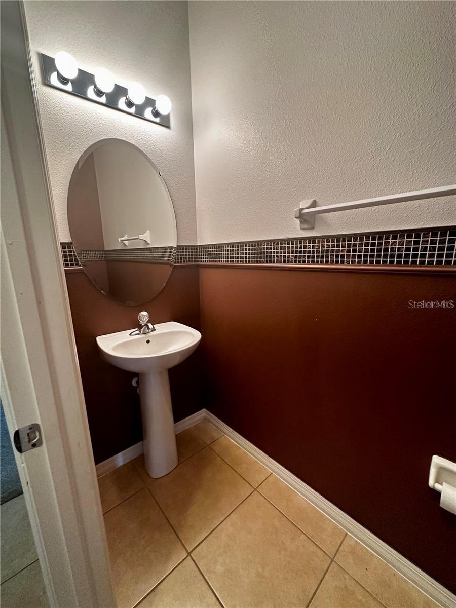 Image 10 of 19 For 15667 Boggy Oak Circle B