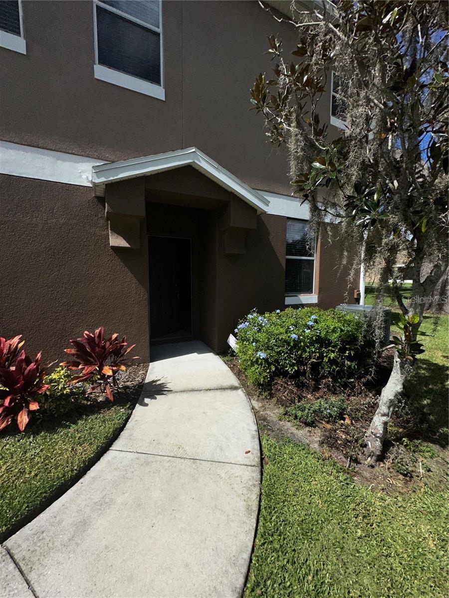 Image 2 of 19 For 15667 Boggy Oak Circle B
