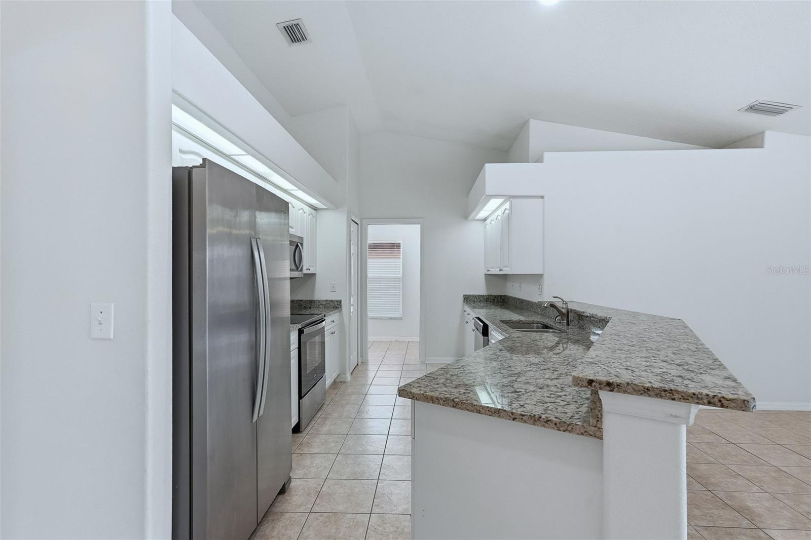 Image 10 of 31 For 5807 28th Street E