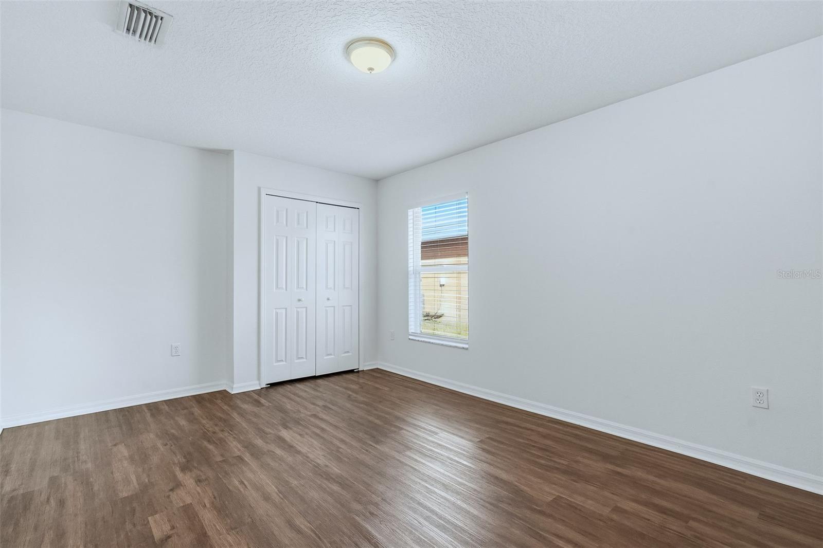 Image 19 of 31 For 5807 28th Street E