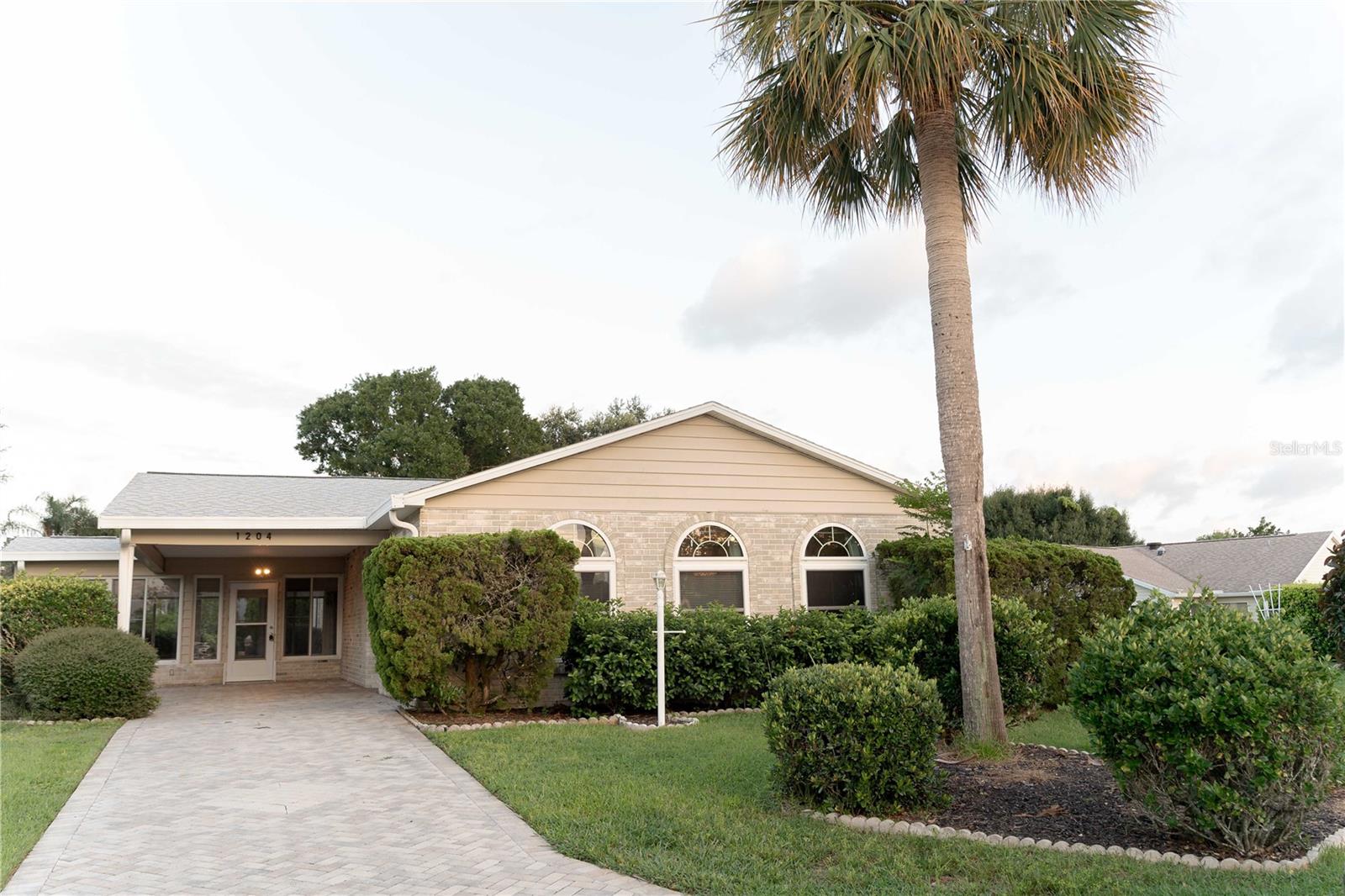 Details for 1204 Maria Court, LADY LAKE, FL 32159
