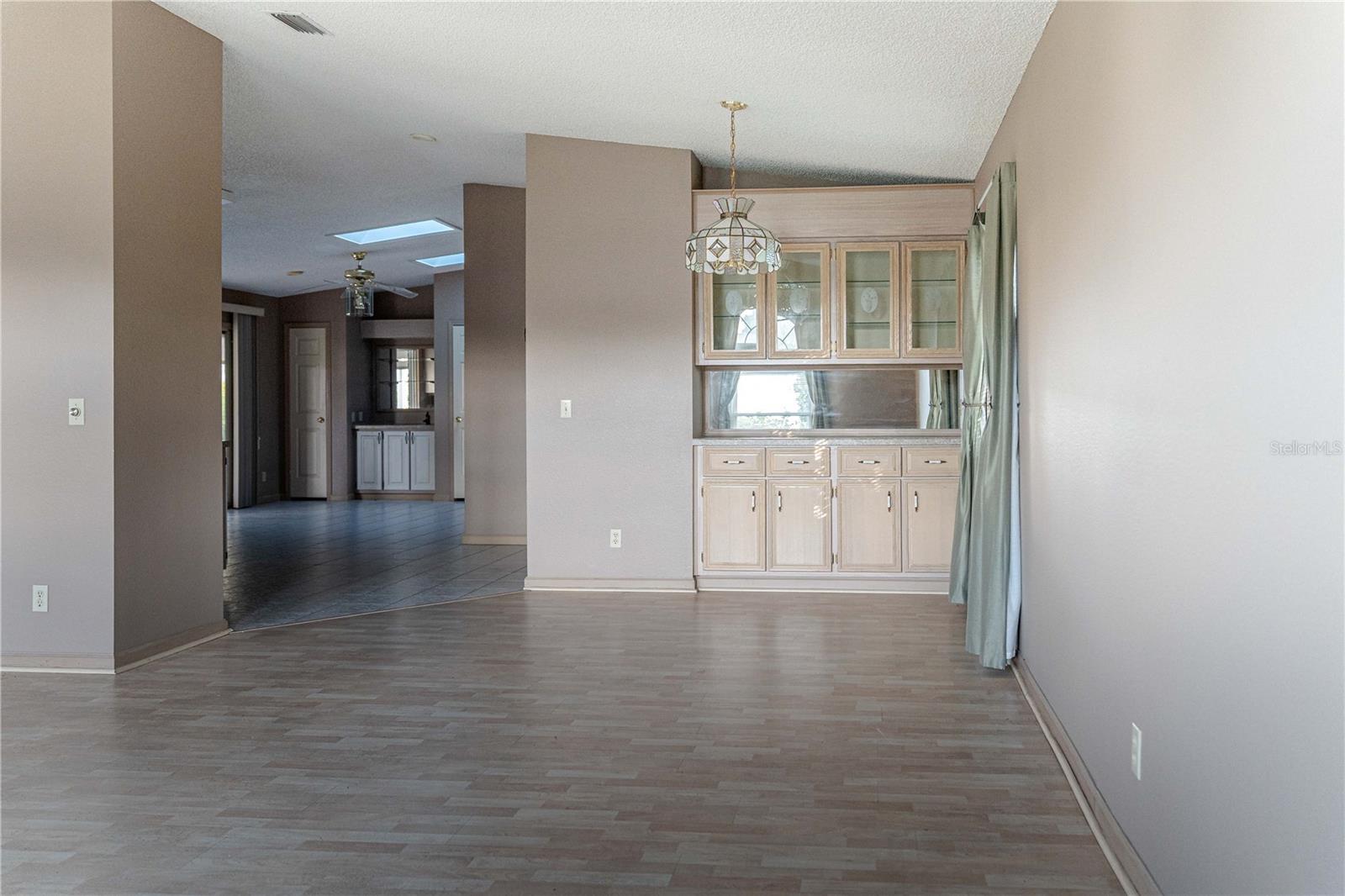 Image 11 of 58 For 1204 Maria Court