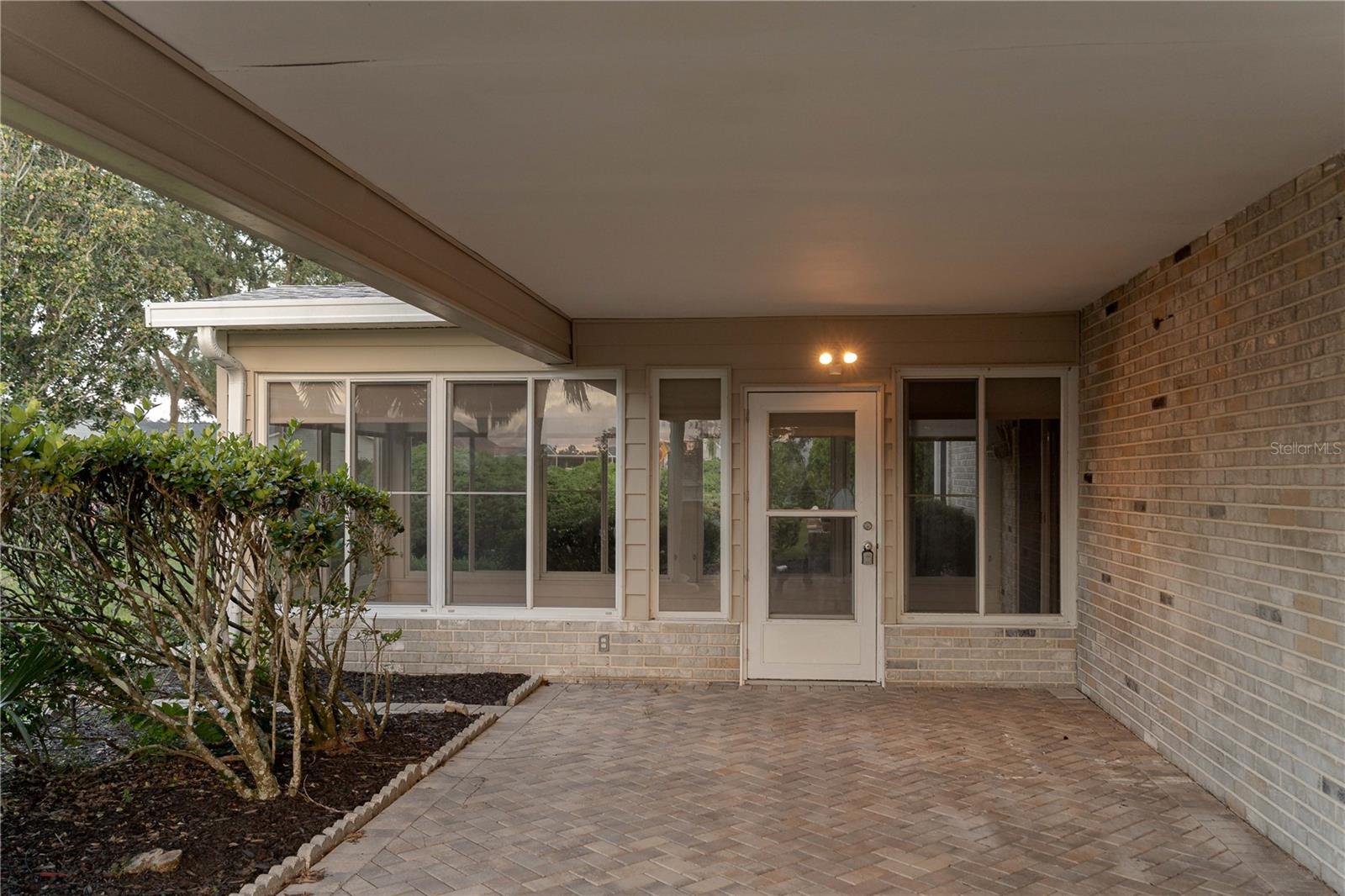 Image 4 of 58 For 1204 Maria Court