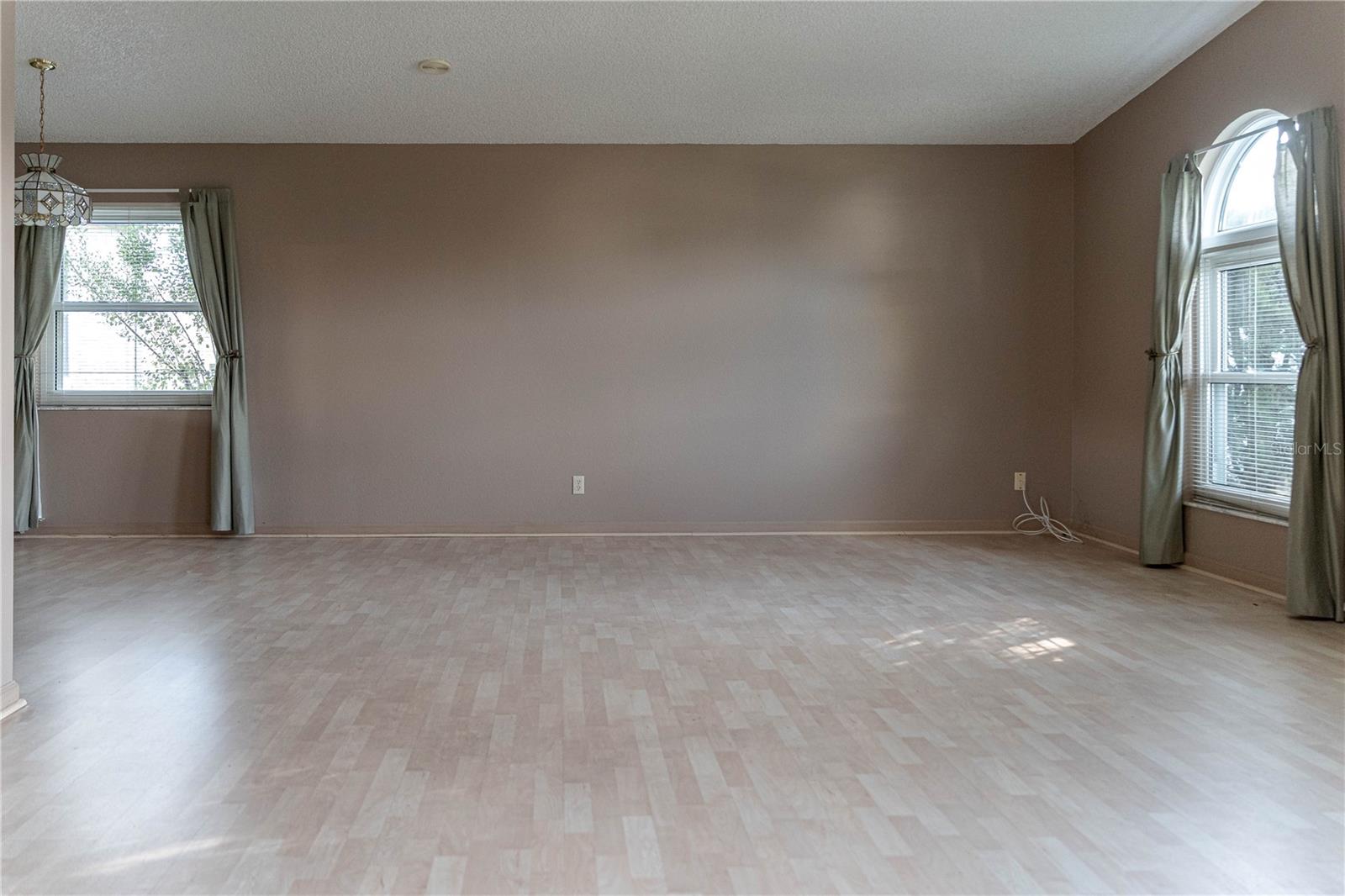 Image 40 of 58 For 1204 Maria Court
