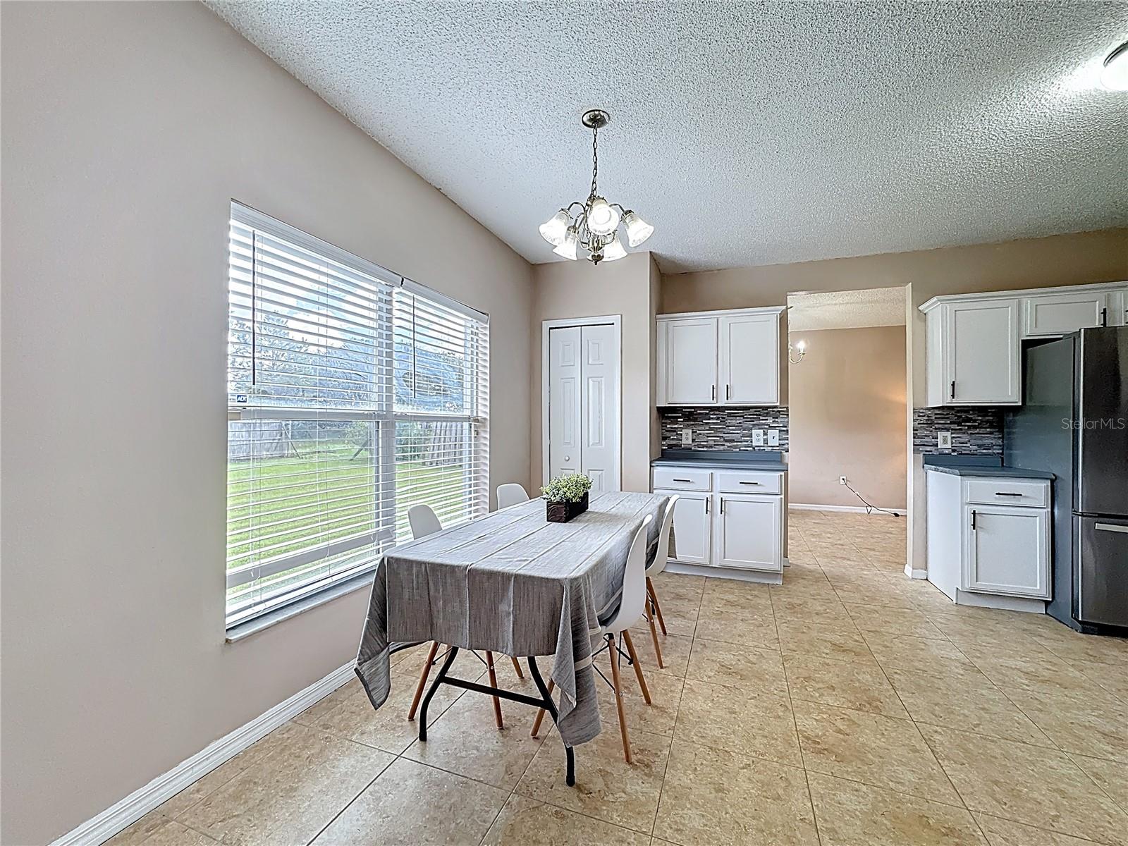 Image 11 of 38 For 1015 Eiffel Lane