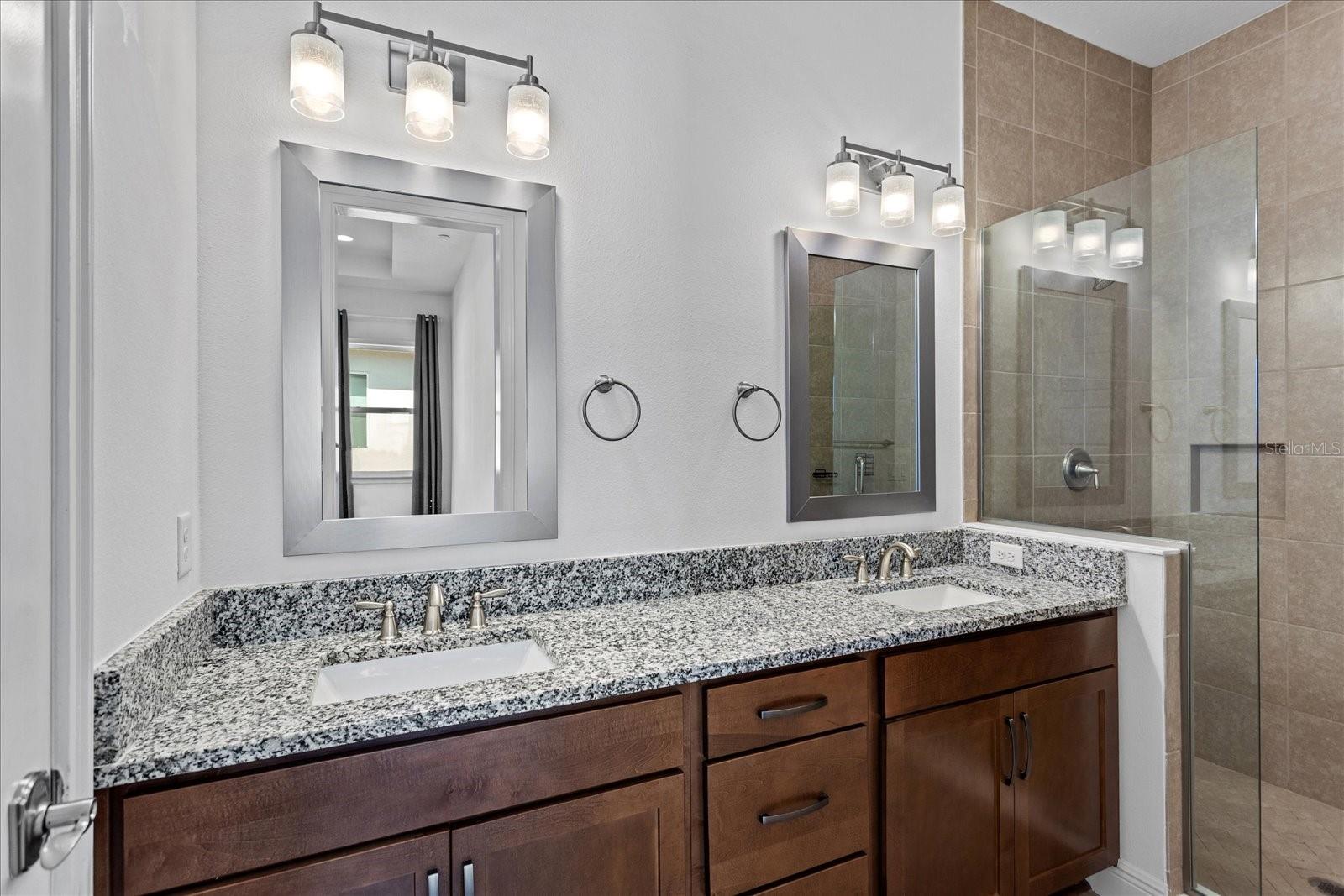 Image 16 of 30 For 13599 Larkton Lane