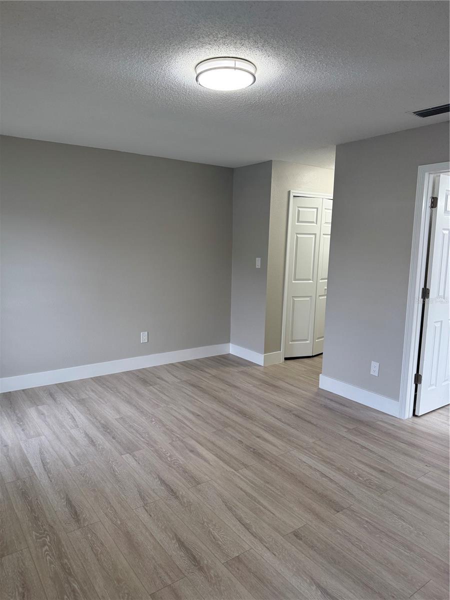 Image 20 of 27 For 1148 Galahad Drive