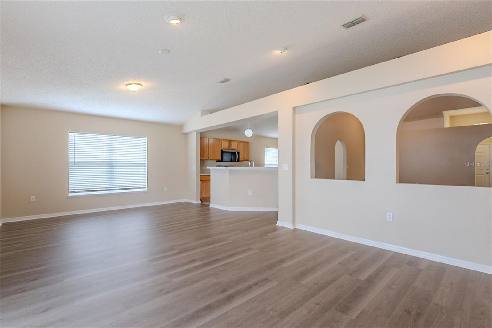 Image 11 of 38 For 12936 Bridleford Drive