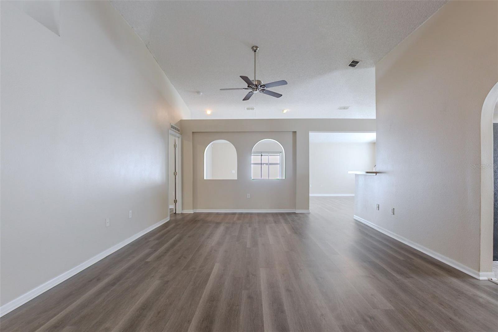 Image 13 of 38 For 12936 Bridleford Drive