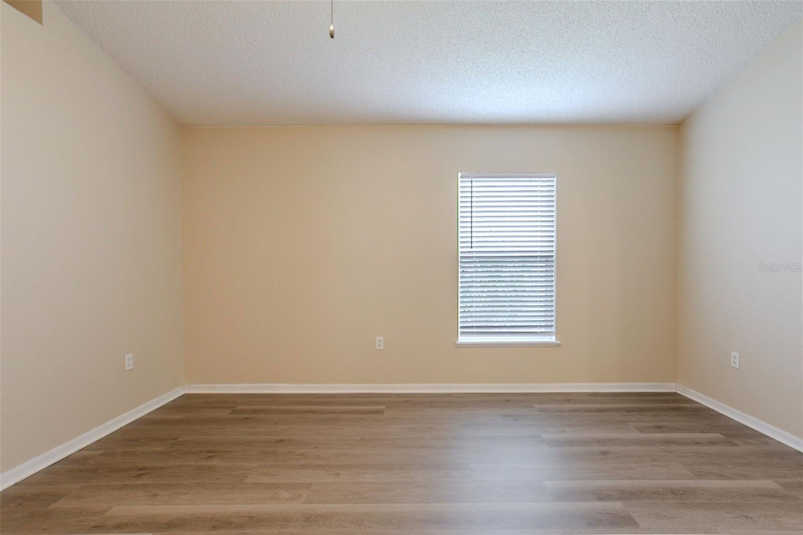 Image 22 of 38 For 12936 Bridleford Drive