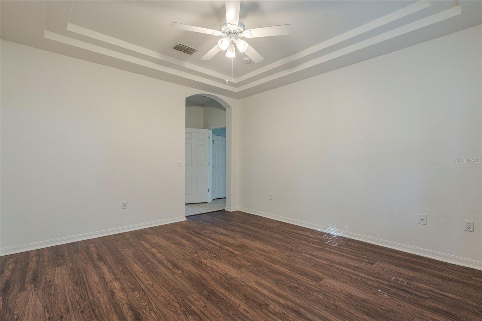 Image 27 of 31 For 2804 Spring Meadow Drive