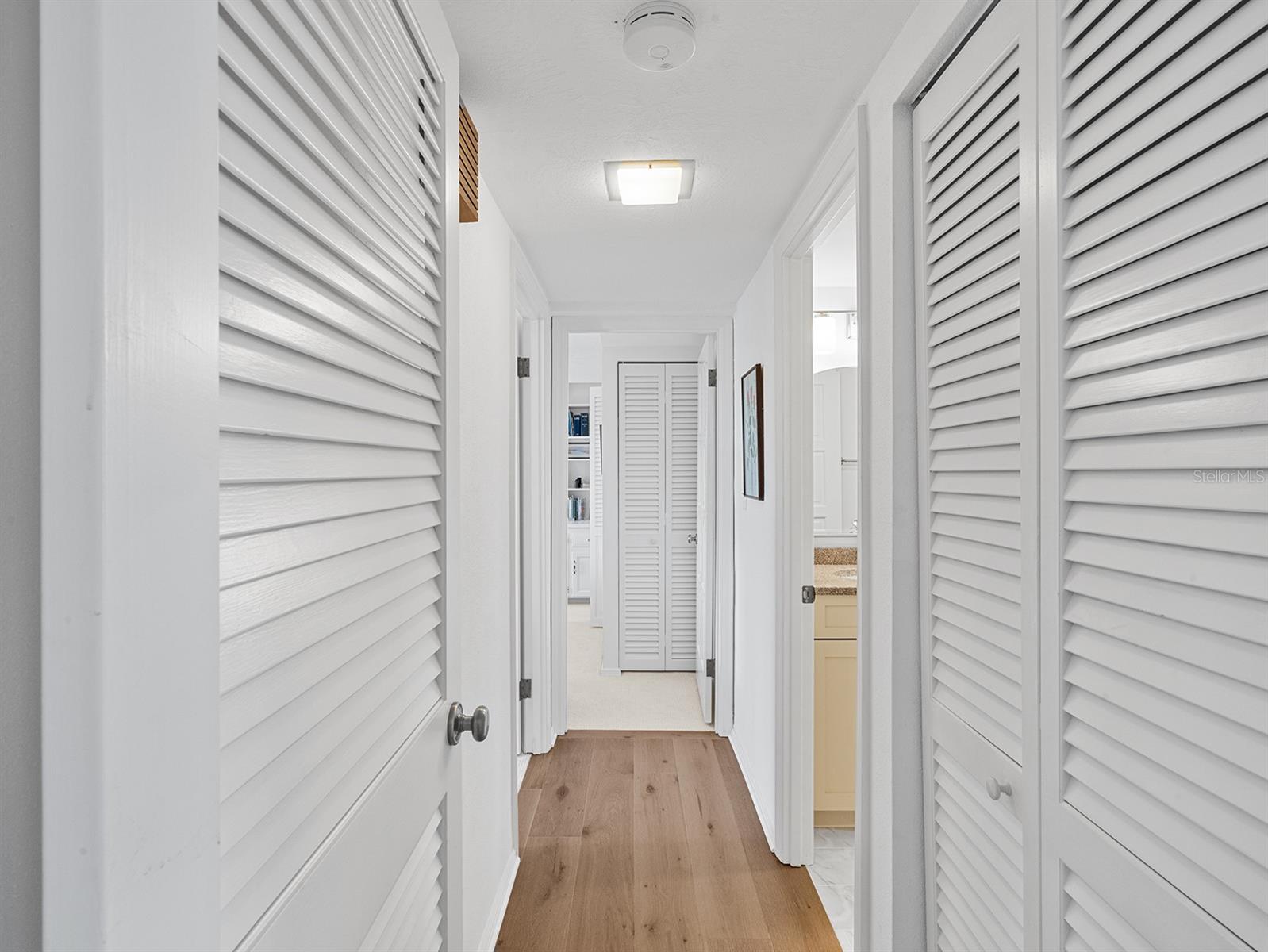 Image 16 of 41 For 100 Interlachen Avenue 503