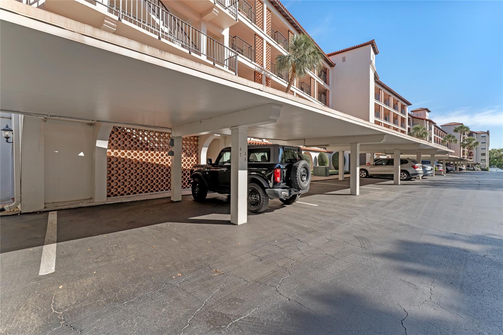 Image 33 of 41 For 100 Interlachen Avenue 503